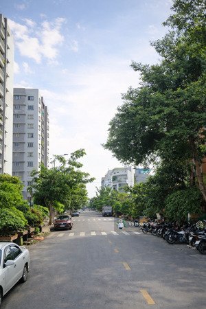 hàng hiếm mặt phố - aeon tân phú - 205m2 ngang 10m - phù hợp đầu tư & vp