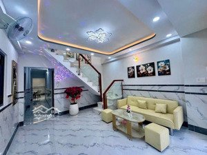 nhà mới 5x20m2, cạnh cvpm quang trung, chỉ 5x tỷ