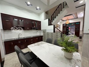 bán nhà khu đồng bộ cao tầng thạnh xuân 24 giá 5.6tỷ