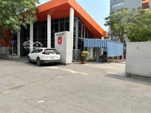 đất hiếm , ngay đại học văn lang , xây căn hộ dịch vụ cực tốt