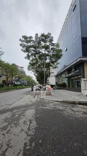 lạc long quân | lô góc hiếm | mặt ngõ ô tô | gần hồ tây