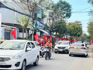 bán đất đường 7m5 đặng vũ hỷ 122m2 - hướng đông ra biển - đoạn kinh doanh sầm uất