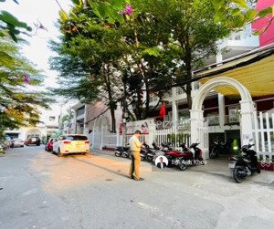 (dt: 7x13m-91m2) tiện xây dựng 4 tầng, 2 mặt thoáng vip trần nhật duật, tđ, quận 1. chỉ 13,5 tỷ tl.