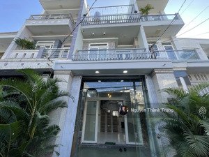 nhà phố 1/ đông bắc. hẻm 5m thông xe hơi. vị trí đẹp gần gò vấp. vừa ở vừa kinh doanh