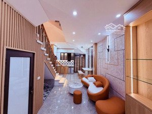 ngọc thụy - long biên - 47m x 3 tầng - 7,6 tỷ - full nội thất - siêu hiếm