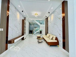 mặt tiền kinh doanh đa ngành - vào ở ngay- 65m2 - hxt ô tô vào nhà - ngay chợ bà quẹo - tt tân bình