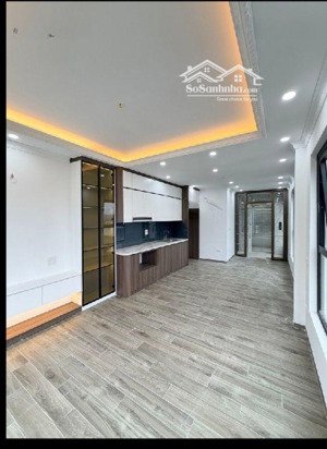 nhà phố linh lang - ô tô đỗ - thang máy - nhà mới xây xong - gần hồ