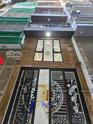 nhanh! bán nhà cầu diễn, ga tàu minh khai, ôtô , thang máy dt=45m2x5t, mt=5m 7.4tỷ.