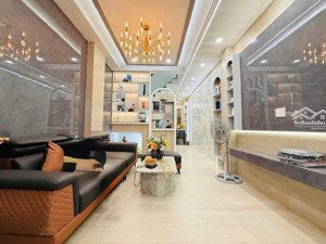 nhà 3 tầng - 1 bước tới hẻm xe hơi - tân hưng quận 7 - 4om2 (3,6 x 11) 6,9 tỉ