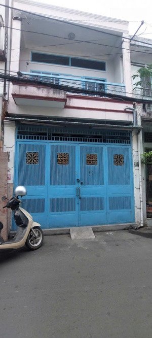 bán nhà hxh phan huy ích kế emart 4*11m 2 tầng giá 4.4 tỷ tl