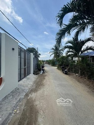 bán nr tại nhà vuông, 2,59 tỷ, 112m2, 3pn, 2wc, pháp lý đầy đủ