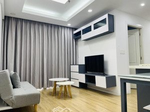 cho thuê căn hộ chung cư scenic valley 1, 02pn, giá 18tr/tháng, nội thất đầy đủ, view nội khu.