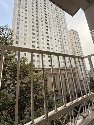 hàng hiếm tại lý thường kiệt, 2,85 tỷ, 50 m2, 1pn, 1wc, cc thang máy sổ hồng căn góc