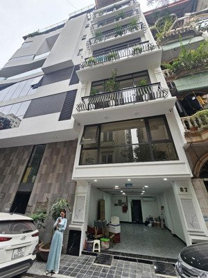 bán tòa văn phòng vip! kv phường láng hạ, dt 53m2 x 9 tầng thang máy, mới 100%