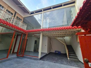 cho thuê mbkd tầng trệt 70m2,1wc riêng, nguyễn thượng hiền,p1,gò vấp, giá 13tr/tháng.