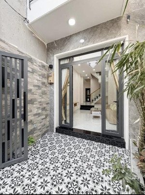 võ duy ninh, 4 tầng, 50m2, nở hậu, sát mặt tiền, tặng nội thất, 7.x tỷ