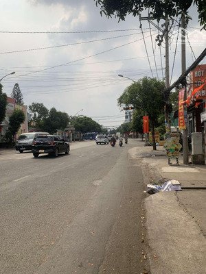 bán nhà 2 mặt tiền chế lan viên tây thạnh tân phú- view hồ bơi.