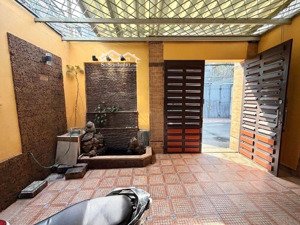 bán nhà đường oto đổ cửa ngày đêm cạnh him lam, lotte quận 7, 95m2 ngang 5m, 2 tầng 4 phòng ngủ