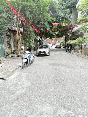 bán đất việt hưng khu đấu giá 73.74m2 lô góc đường 13.5m vỉa hè - ô tô tránh - rẻ nhất khu