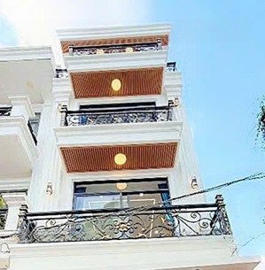 lã xuân oai. khu phân lô. nhà 4 tầng. nhỉnh 6 tỷ, hxh. dtsxd 170m2, q9, thủ đức