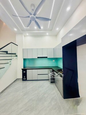 quận 9 - thủ đức - tp hcm giá bán (6,9 tỷ) thương lượng phí