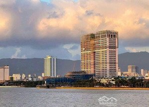 cần bán gấp căn ponte tầng trung view biển trực diện cực thoáng