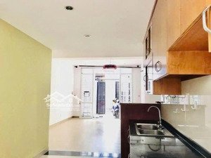 khu bàu cát tân bình xe hơi đỗ cửa đối diện bv tân phú 57m2 vuông 2 tầng btct chỉ 5 tỷ 68