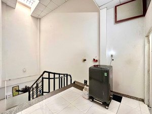 bán nhà nở hậu 6m - hẻm ô tô - phan huy ích p12 gò vấp - 70m2 - 3pn (có pn trệt) - giá 7.4 tỷ