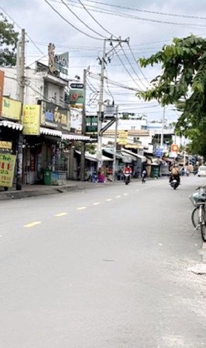 nhà mặt tiền. dt 149m2. giá 9 tỷ. lê văn quới. bình trị đông. bình tân