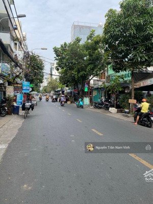 bán nhà mặt tiền đường số nguyễn thập căn hộ dịch vụ 6 tầng 100tr/tháng ngang 4m dài 21m chỉ 20 tỷ