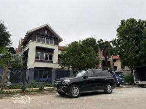 4xtr/m2 bt cực đẹp 350m2 vị trí đắc địa kđt quang minh - ml - hn. lh 