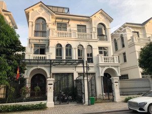 chính chủ gửi bán căn biệt thự song lập nguyệt quế bên hồ harmony 192m2, hướng đông nam