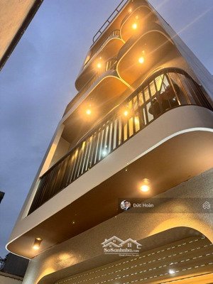 bán nhà thạch bàn long biên, gần aeon, 5t thang máy, dt 50m2 - nhỉnh 9 tỷ