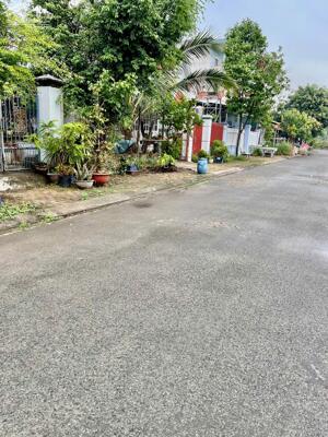 Bình Hoà Nhà Cấp 4 Khu Tái Định Cư Bình Đáng Đường 12 M DT 100 M2 Giá 2,75 Tỷ