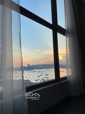 bán 1ngủ+ toà a view biên the ruby hạ long giá 1,460 tỷ