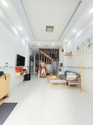 nhà khu tên lửa, 4 tầng 4 phòng ngủ 4wc. lh 