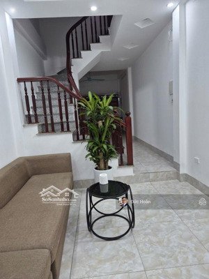 bán nhà thạch bàn long biên, gần aeon, dân xây 5 tầng, dt 36m²- chỉ hơn 6 tỷ