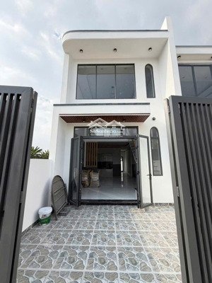 nhà gác lửng cao cấp 95m² ngay ngã tư tân triều chỉ 1 tỷ 880 còn tl