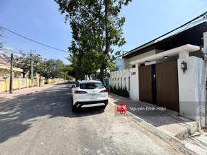 bán nhà 136m thổ cư lô góc cạnh đường ven biển hiền vương, thanh hải kế ocean dunes