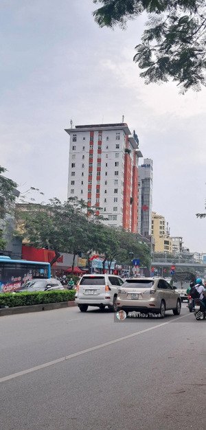 siêu phẩm 120m - view hồ bồ đề - ngã tư lâm du - bồ đề - mặt phố kinh doanh - đầu tư. giá 3x tỷ.