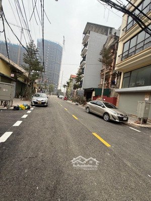 chính chủ bán đất lô góc - ô tô chạy quanh phú thượng. 60m² - sẵn 13tỷ liên hệ 