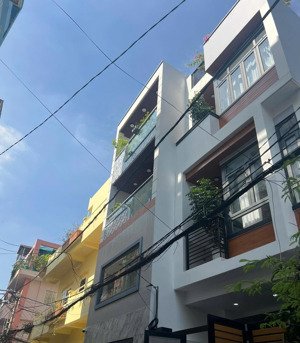 bán nhà hxh phú nhuận gần mt nguyễn trọng tuyển giáp q1, q3 dt 5x14 - 13.24 tỷ