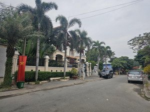 biệt thự 450m2 liền kề aeon mall tên lửa. chỉ 15 tỷ