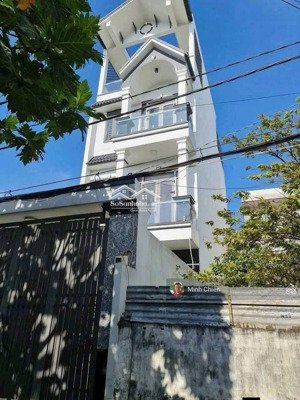 bán nhà 3 lầu 5x20m, 4pn,100m2 tại nguyễn thị sóc, xã bà điểm, chợ đầu mối hóc môn