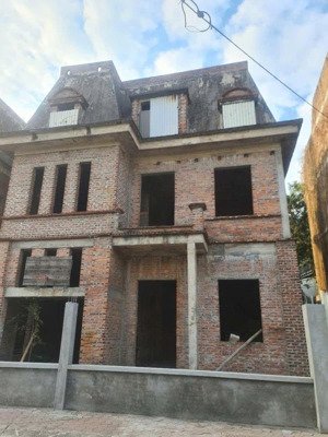 gấp! chính chủ cần bán biệt thự đơn lập sa đôi, đại mỗ dt: 250m2 x4 tầng, mt 15m, 3 mặt thoáng