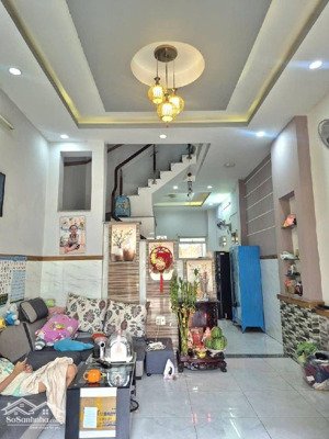 ngay cvpm quang trung 2 mt hẻm oto thông chỉ nhỉnh 5 tỷ