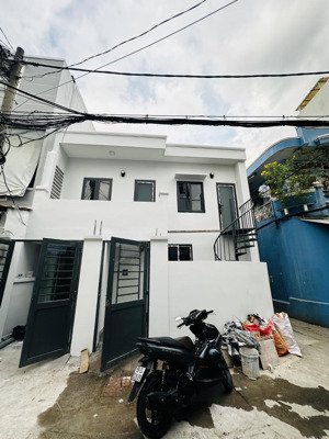 bình thạnh 110m ngang 7.5m nở hậu 8pn 8wc hẻm ô tô quay đầu chỉ 8.5 tỷ nơ trang