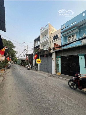 bán nhà hương lộ 2, bình trị đông, bình tân hẻm xe hơi, vuông vức không lộ giới 7x13 giá chỉ hơn 6t