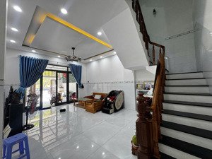 bán nhanh nhà đẹp 3 tầng nam nha trang siêu đẹp mới keng phù hợp kinh doanh