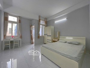 studio 35m2 ban công + cửa sổ thang máy ngay trung tâm q3. ngay công viên lê thị riêng, giáp q10